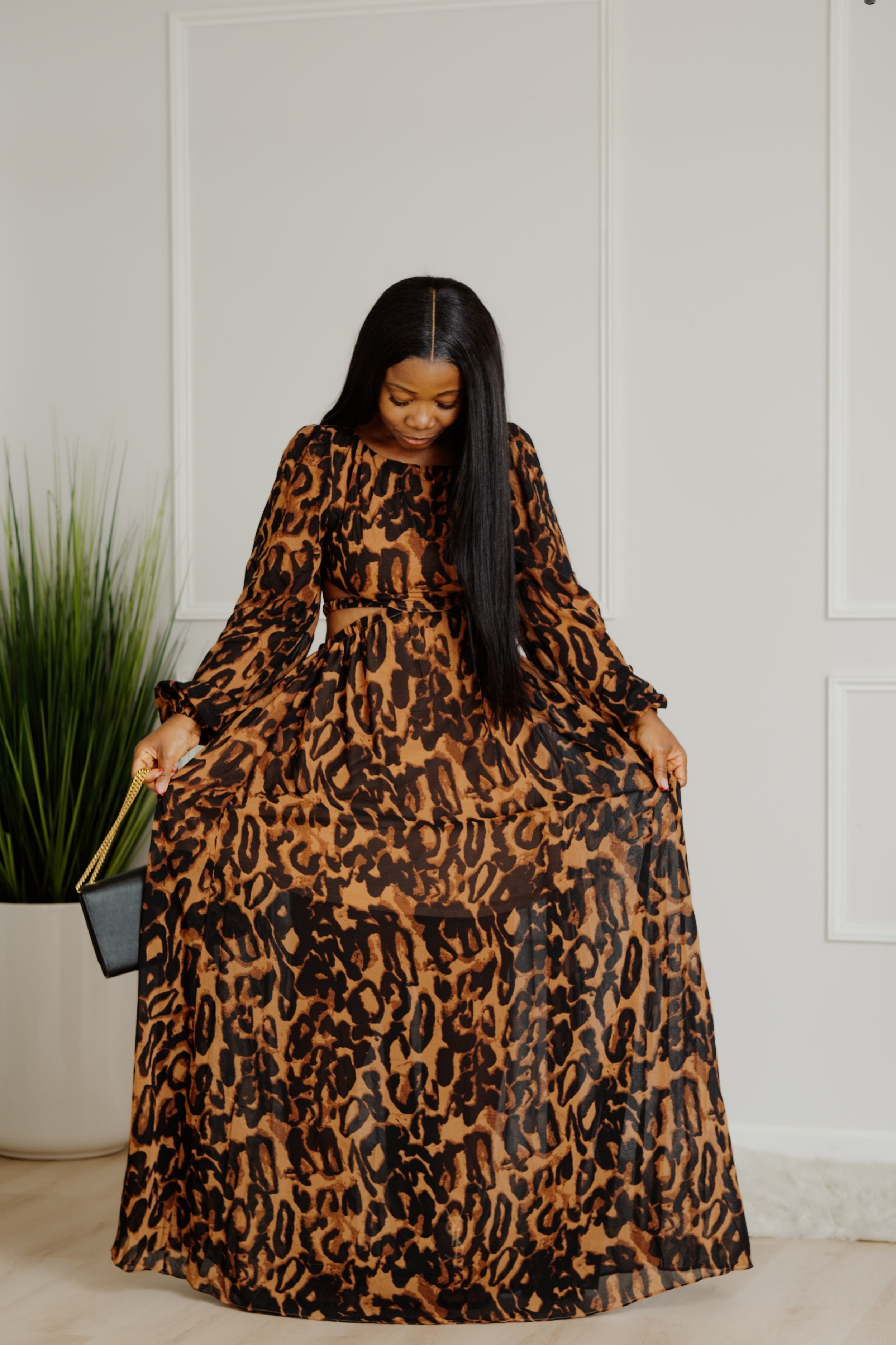 VERA OPEN-BACK COLUMN DRESS