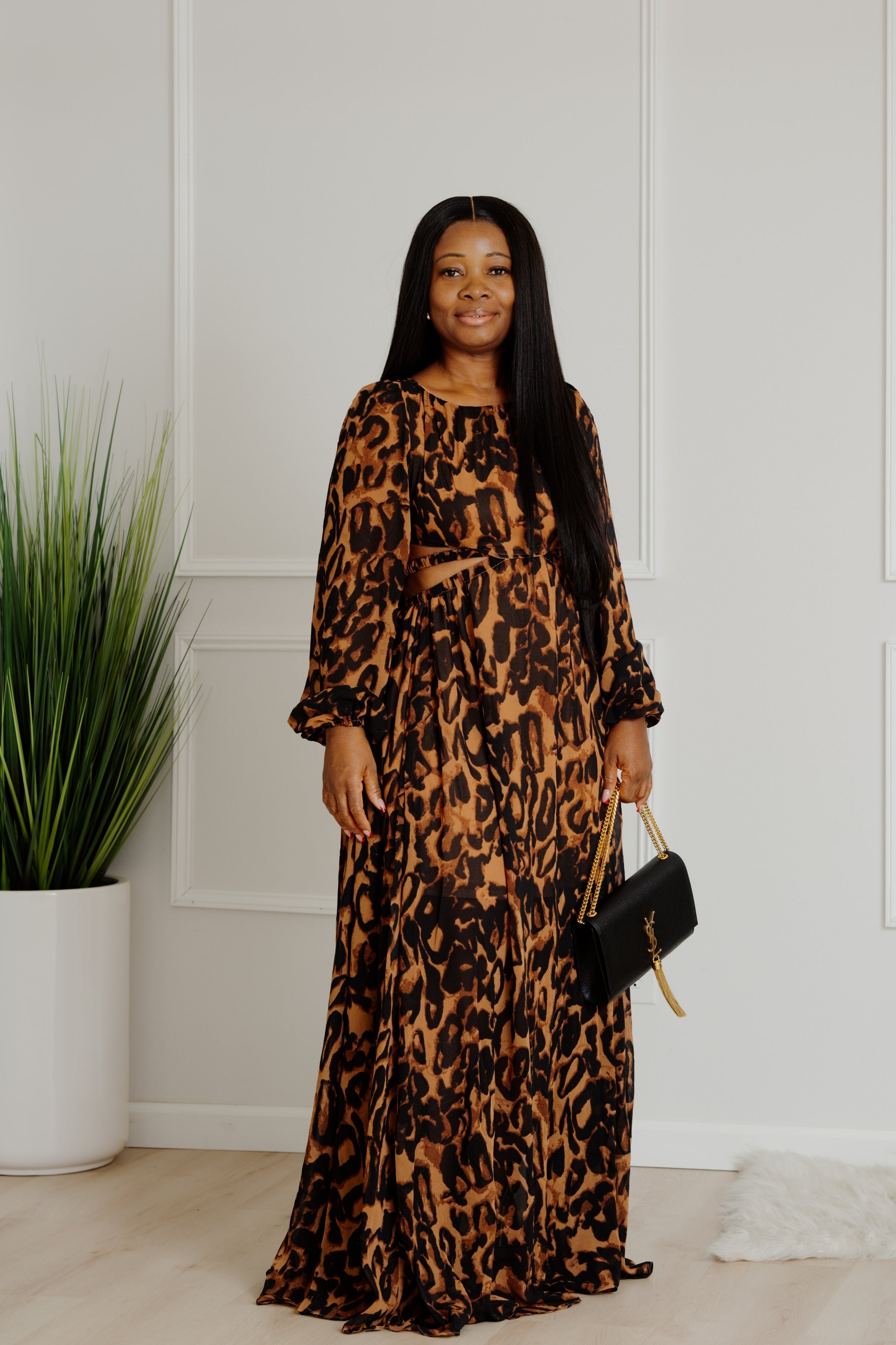 VERA OPEN-BACK COLUMN DRESS